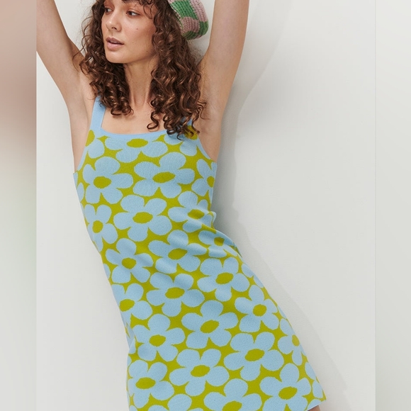 Ghanda Clotting mini Chrissy Dress Size L Baby blue and guacamole yellow. - Picture 4 of 14